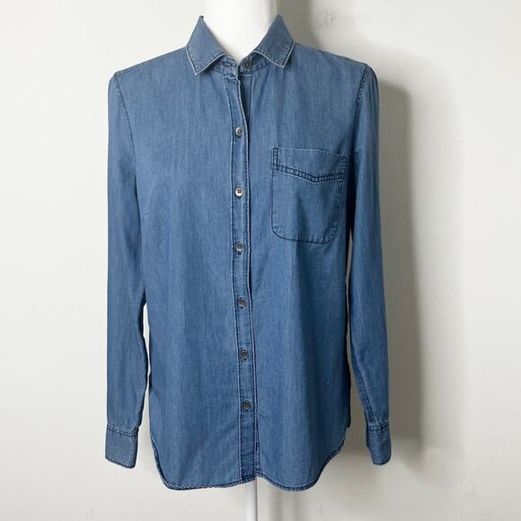 Old Navy Women's Classic Chambray Button Up Shirt S Blue Long Sleeve 100% Cotton - Picture 3 of 8